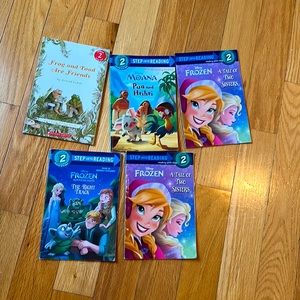 Bundle of 5 Level 2 Readers